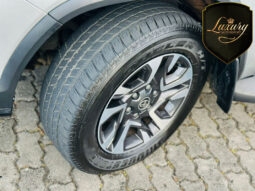 SW4 2024BLINDADA SRX PLATINUM 7L completo