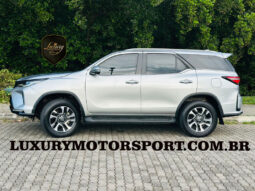 SW4 2024BLINDADA SRX PLATINUM 7L completo