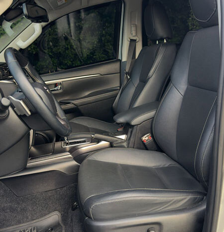 SW4 2024BLINDADA SRX PLATINUM 7L completo