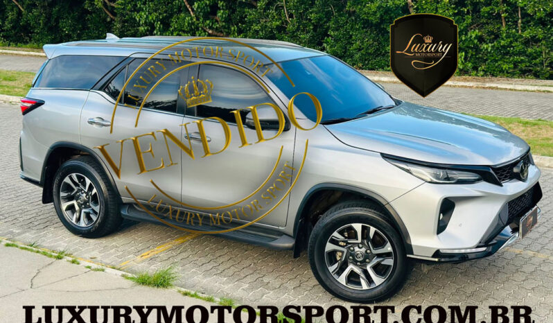 SW4 2024BLINDADA SRX PLATINUM 7L completo