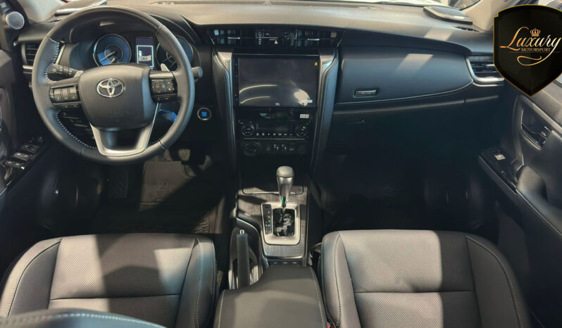 SW4 2026 PLATINUM 7L completo