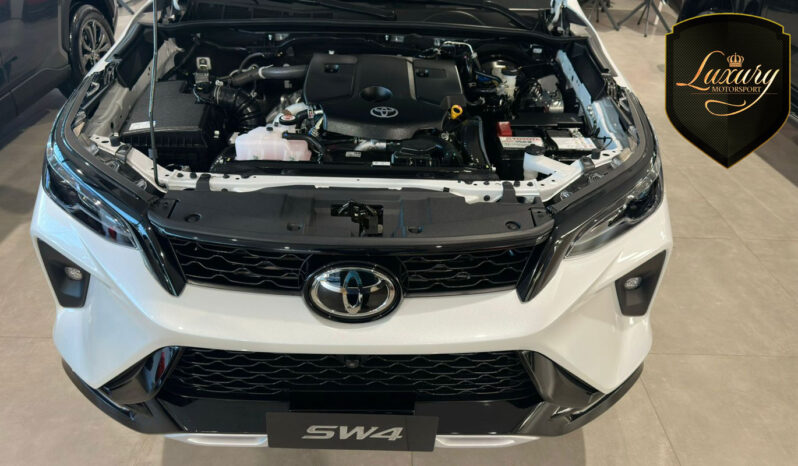 SW4 2026 PLATINUM 7L completo