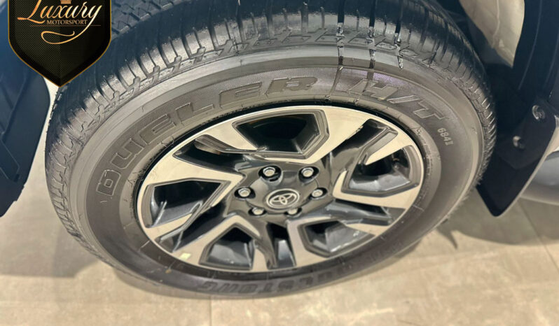 SW4 2026 PLATINUM 7L completo