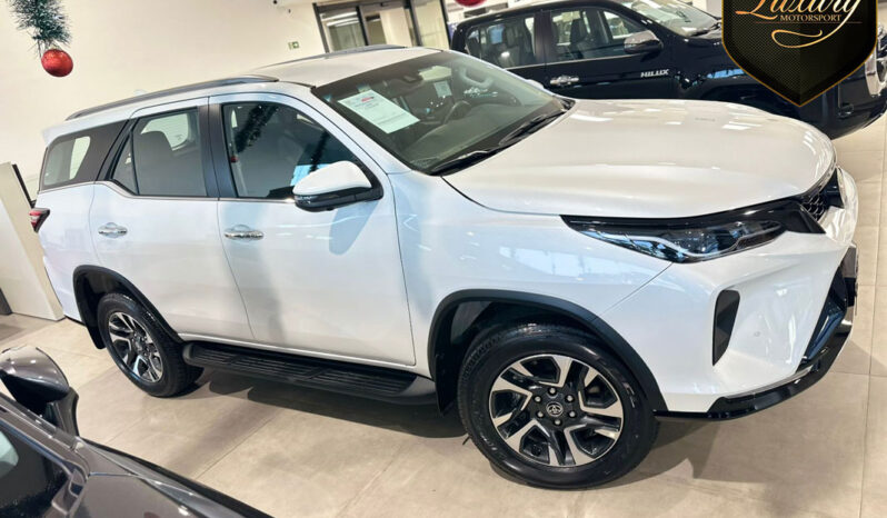 SW4 2026 PLATINUM 7L completo