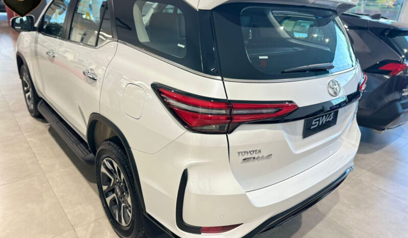 SW4 2026 PLATINUM 7L completo