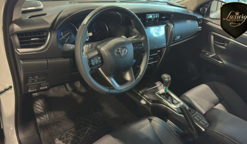 SW4 2026 PLATINUM 7L completo