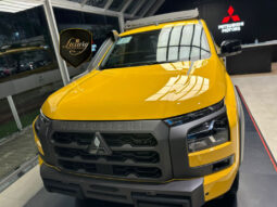 TRITON SAVANA AMARELA completo