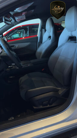 MG4 X-POWER AWD completo