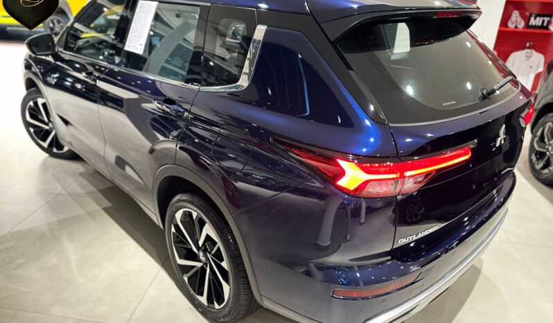 OUTLANDER 2026 PHEV SIGNATURE PLUGIN completo