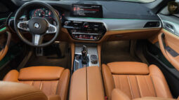 BMW 540i M SPORT 2018 completo