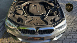 BMW 540i M SPORT 2018 completo