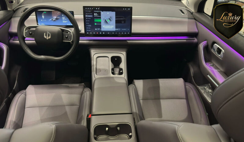 Leapmotor C10 REEV (Híbrido) 2026 completo