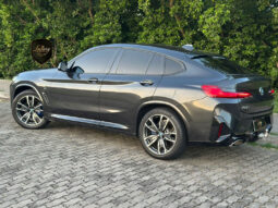 BMW X4M S DRIVE 30i BLINDADA completo