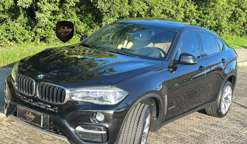BMW X6 2019 35i PRETA completo
