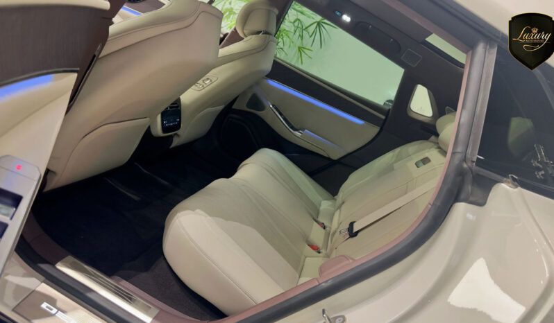 DENZA Z9 GT EV 2027 completo