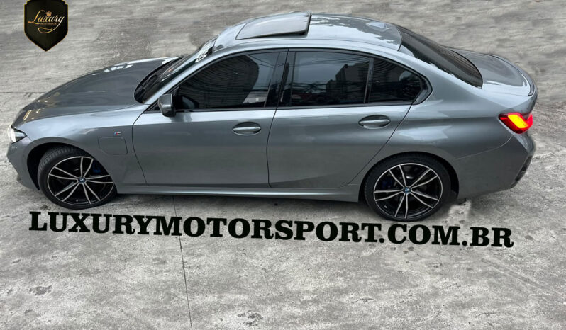 BMW 330E 2024 HIBRIDA BLINDADA completo