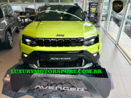 JEEP AVENGER 2027 MHEV LIMITED completo